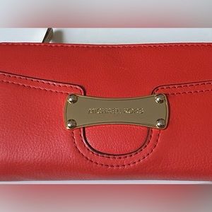 GUC Micheal Kors Wallet